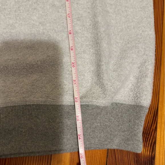 La Paz Cunha Sweatshirt Soft Grey Small - Picture 6 of 9